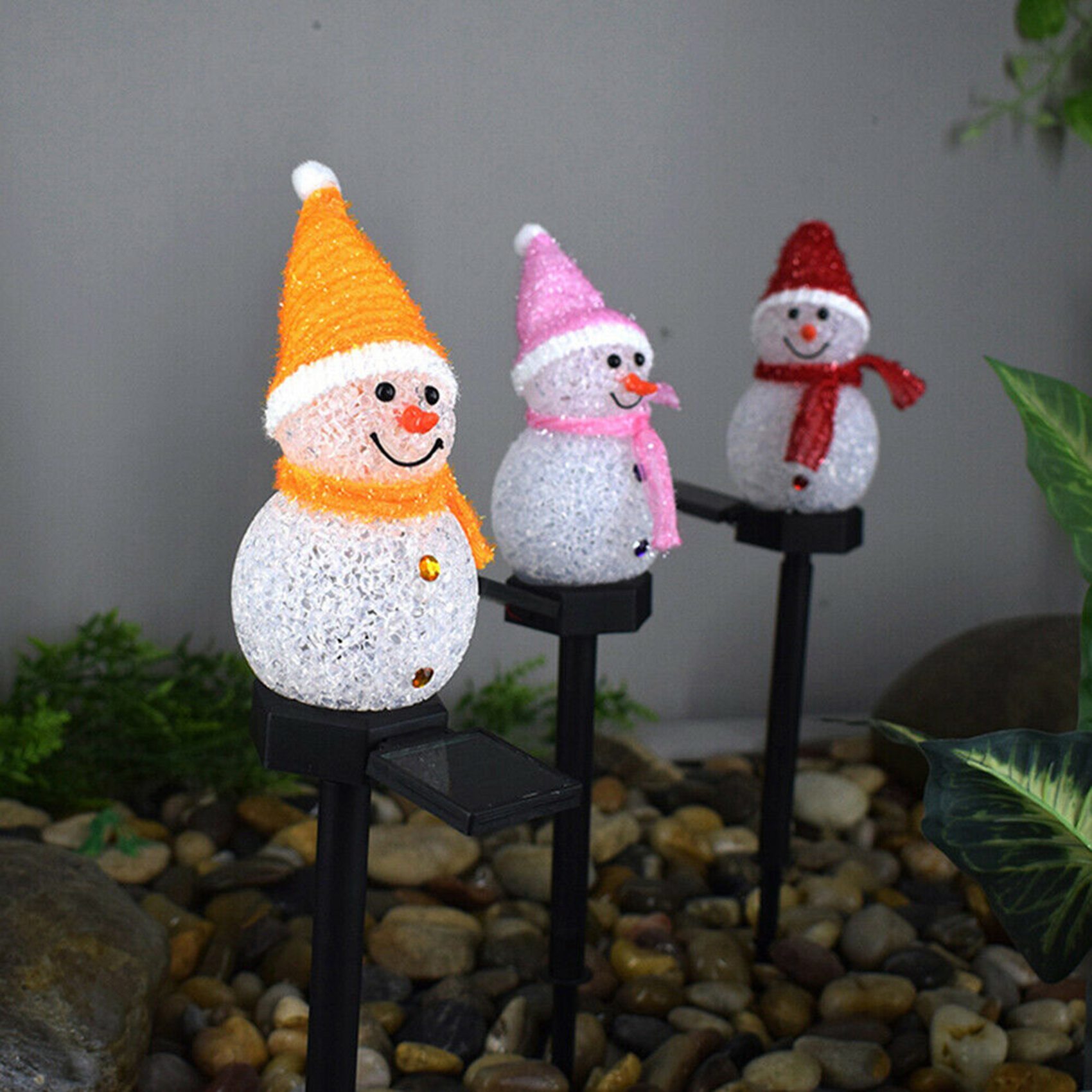 أضواء شمسية على شكل رجل الثلج  - مراجعة Outdoor Solar Power Xmas Lights وسعره