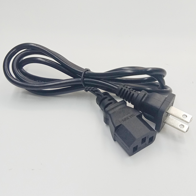 كابل طاقة أمريكي (US) إلى IEC  - مراجعة Outdoor Power Extension Cord وسعره