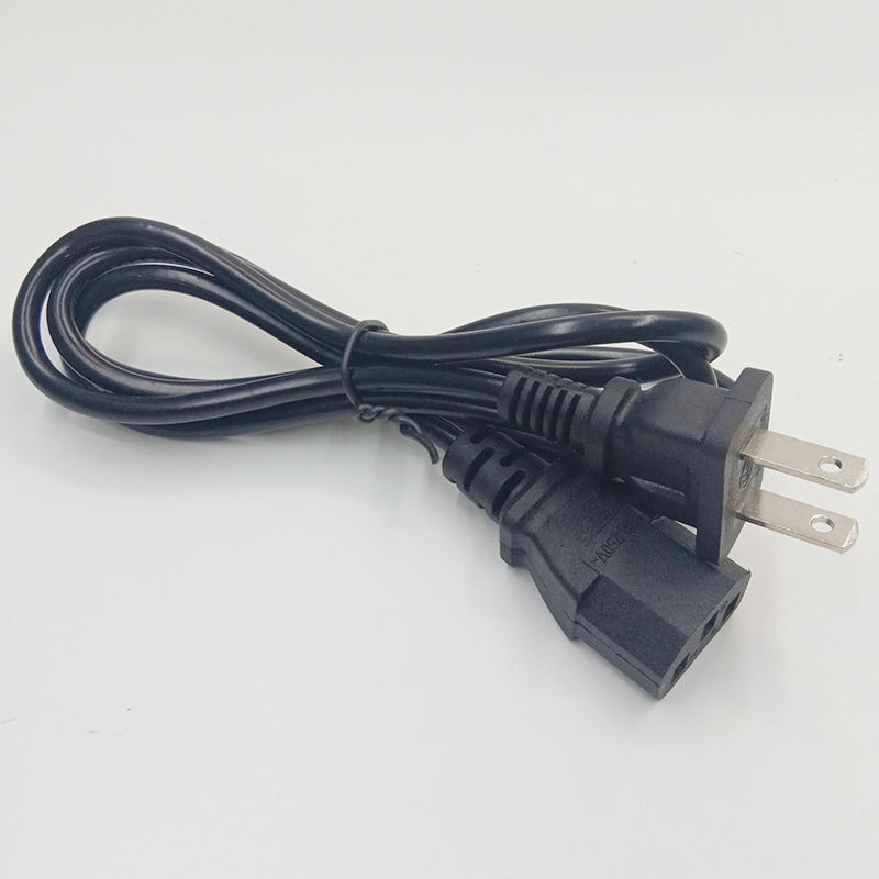 كابل طاقة أمريكي (US) إلى IEC  - مراجعة Outdoor Power Extension Cord وسعره